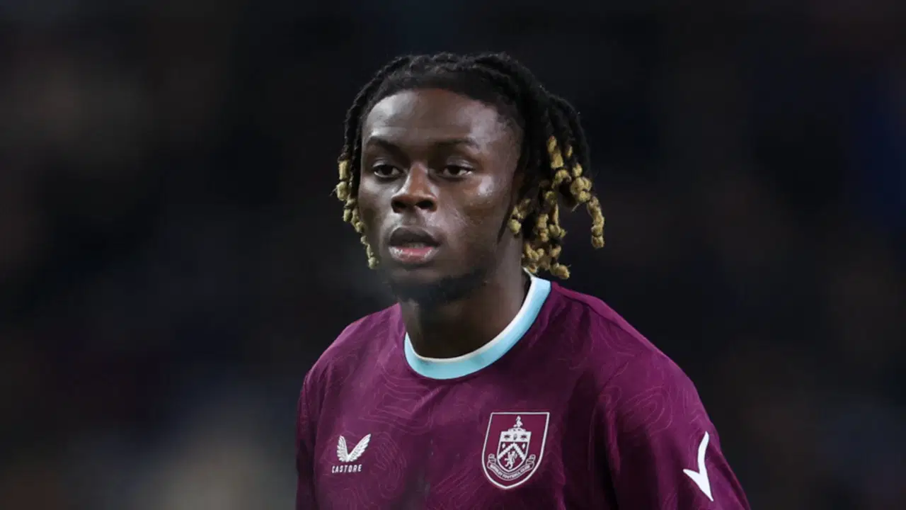 Galatasaray Yeni Transferi Lesley Ugochukwu'yu İstanbul'da Ağırladı